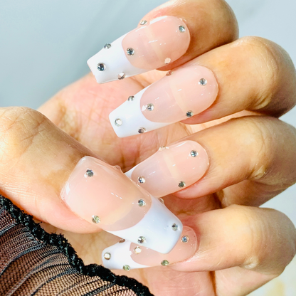 Pearl Drop – Handmade Rhinestone French Coffin Nails