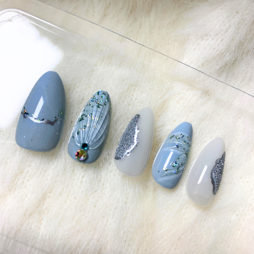 Blue Pearl - 3D Almond Shaped Press On Nails